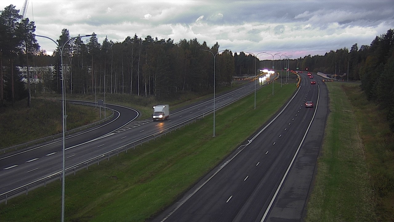 Weather Camera Image Väg 4 Oleåborg, Pateniemi, Oulu, Pohjois-Pohjanmaa