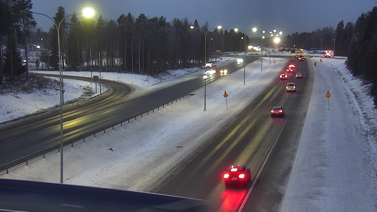 Weather Camera Image Road 4 Oulu, Pateniemi, Oulu, Pohjois-Pohjanmaa