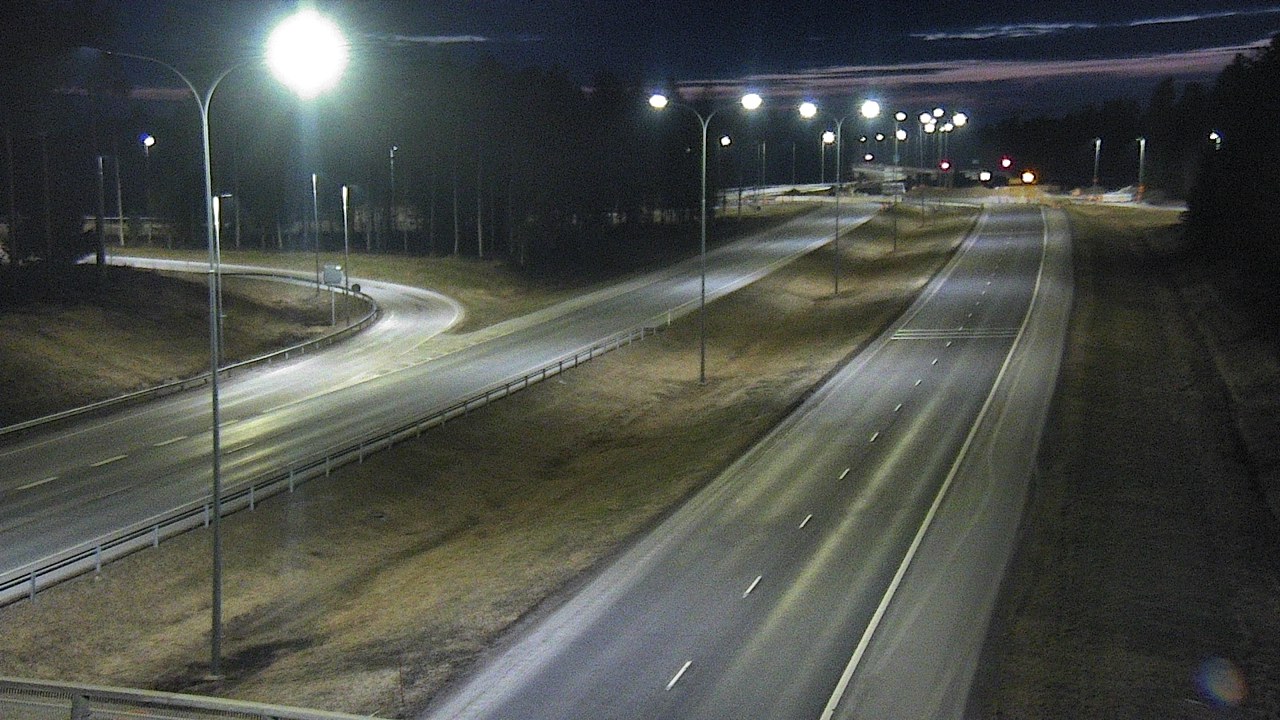 Weather Camera Image Väg 4 Oleåborg, Pateniemi, Oulu, Pohjois-Pohjanmaa