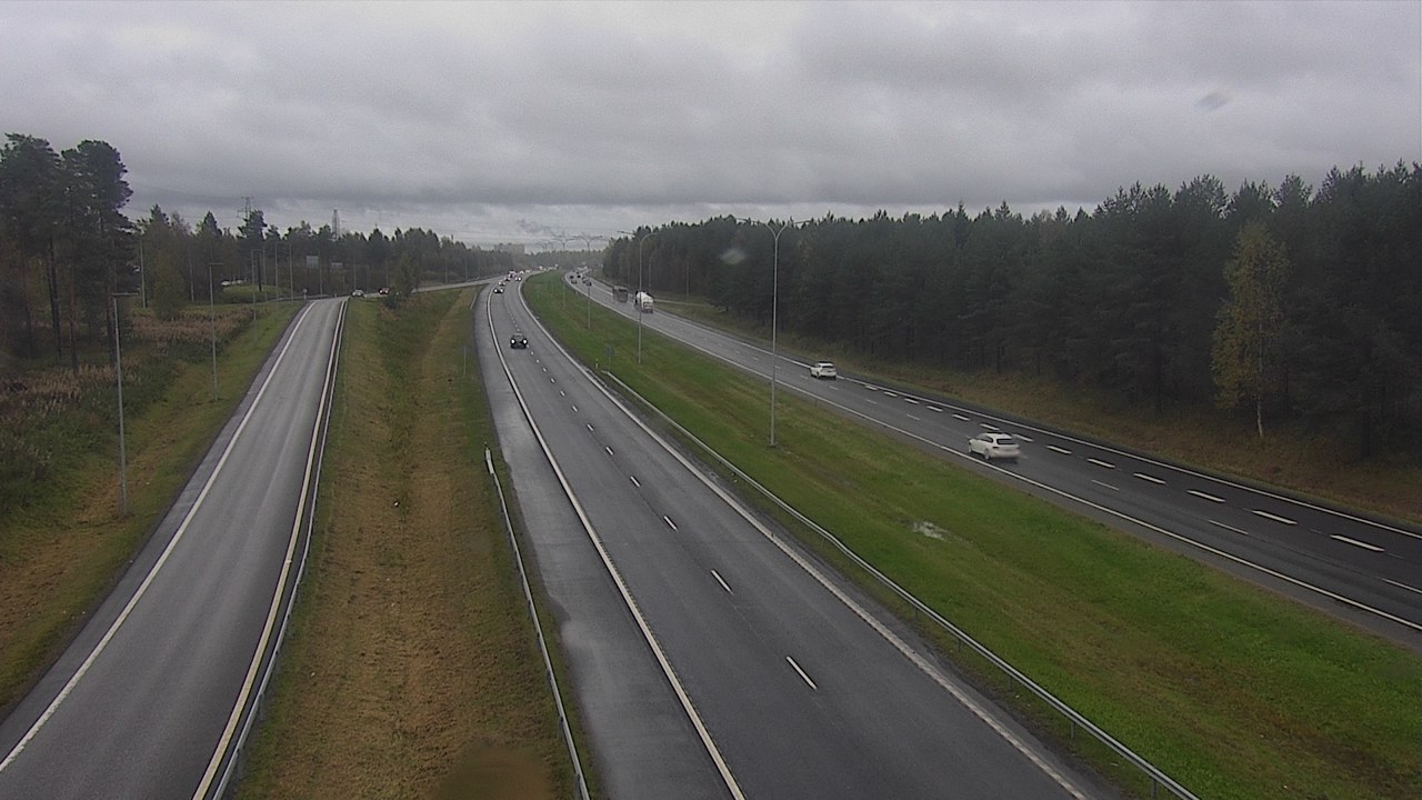 Weather Camera Image Väg 4 Oleåborg, Pateniemi, Oulu, Pohjois-Pohjanmaa