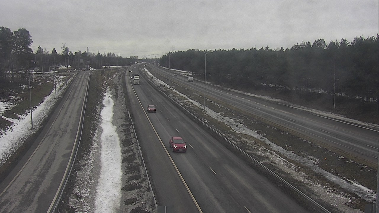 Weather Camera Image Väg 4 Oleåborg, Pateniemi, Oulu, Pohjois-Pohjanmaa