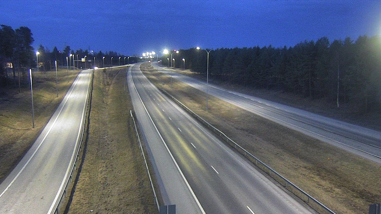 Weather Camera Image Väg 4 Oleåborg, Pateniemi, Oulu, Pohjois-Pohjanmaa