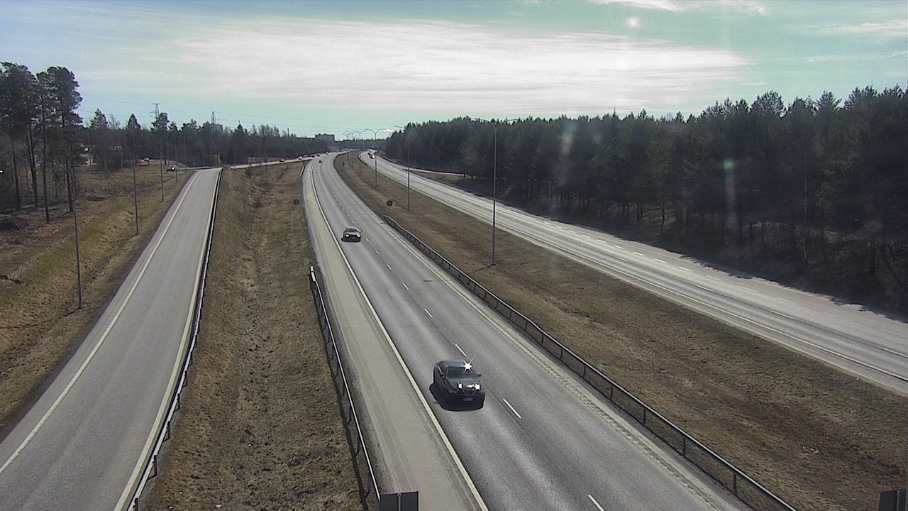 Weather Camera Image Väg 4 Oleåborg, Pateniemi, Oulu, Pohjois-Pohjanmaa