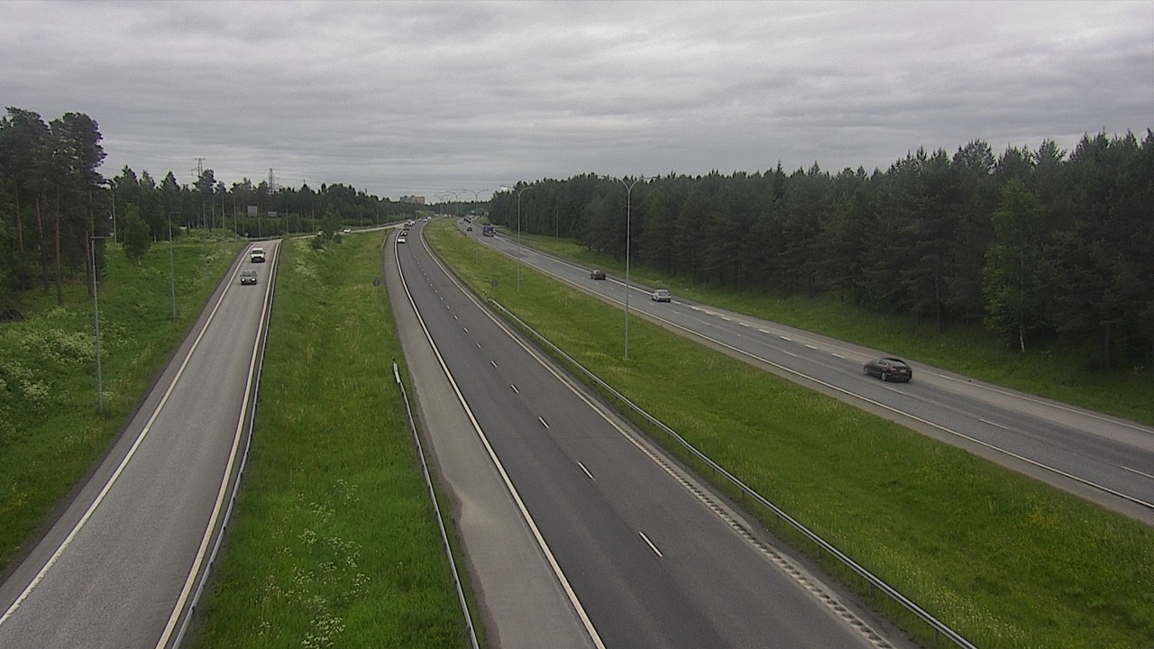 Weather Camera Image Väg 4 Oleåborg, Pateniemi, Oulu, Pohjois-Pohjanmaa