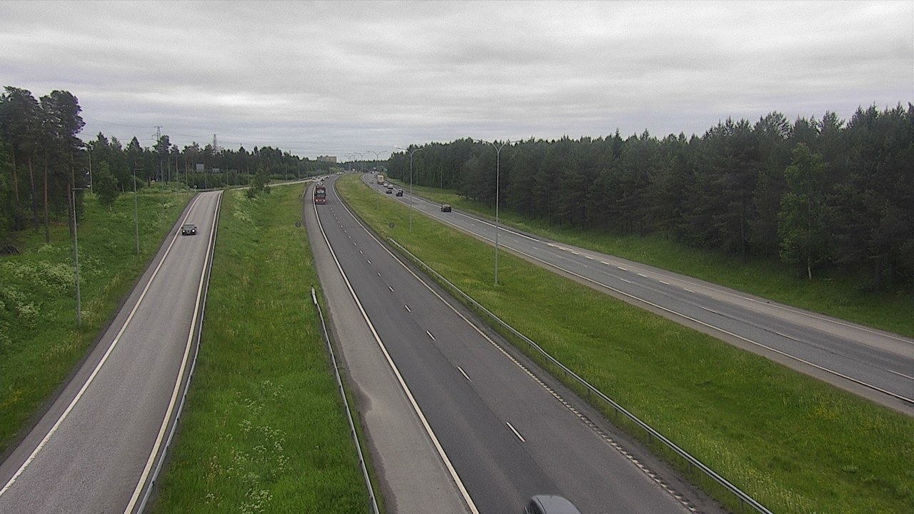 Weather Camera Image Road 4 Oulu, Pateniemi, Oulu, Pohjois-Pohjanmaa