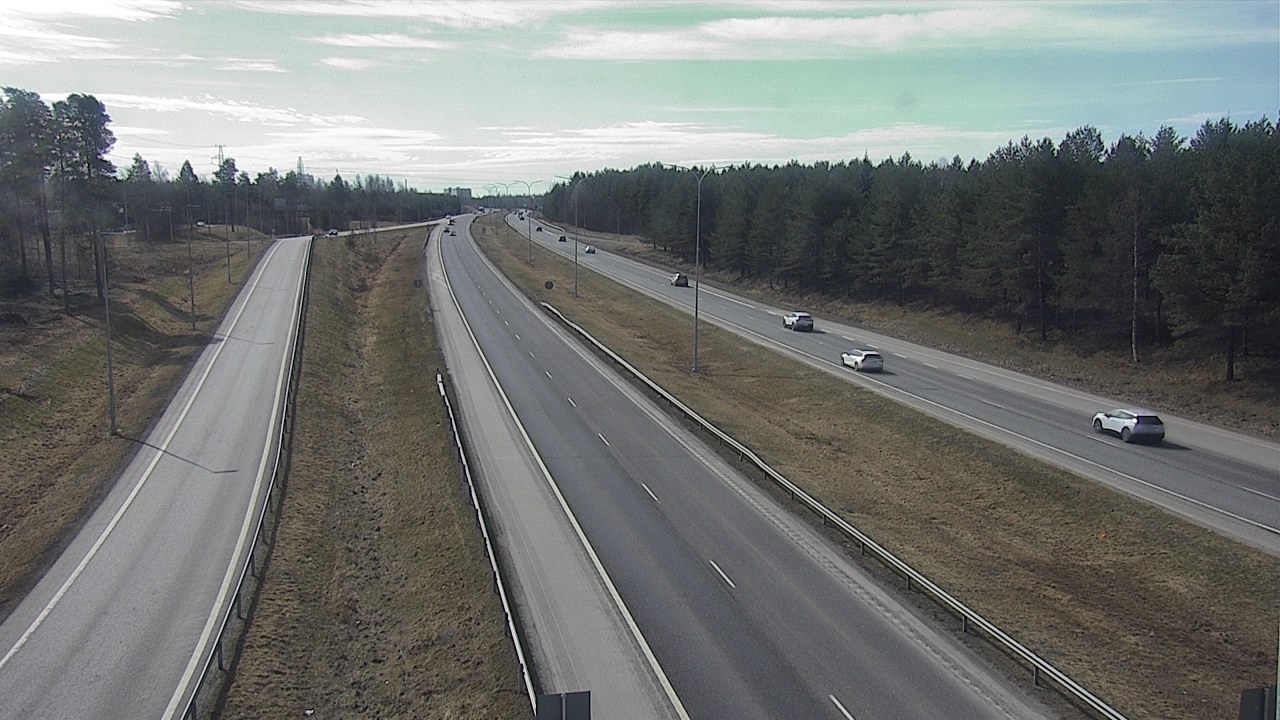 Weather Camera Image Road 4 Oulu, Pateniemi, Oulu, Pohjois-Pohjanmaa