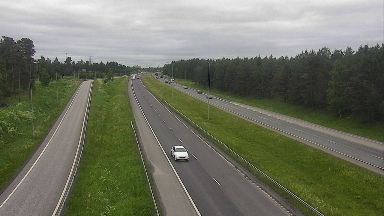 Weather Camera Image Road 4 Oulu, Pateniemi, Oulu, Pohjois-Pohjanmaa