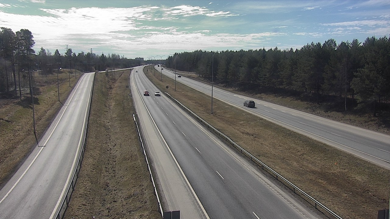 Weather Camera Image Road 4 Oulu, Pateniemi, Oulu, Pohjois-Pohjanmaa
