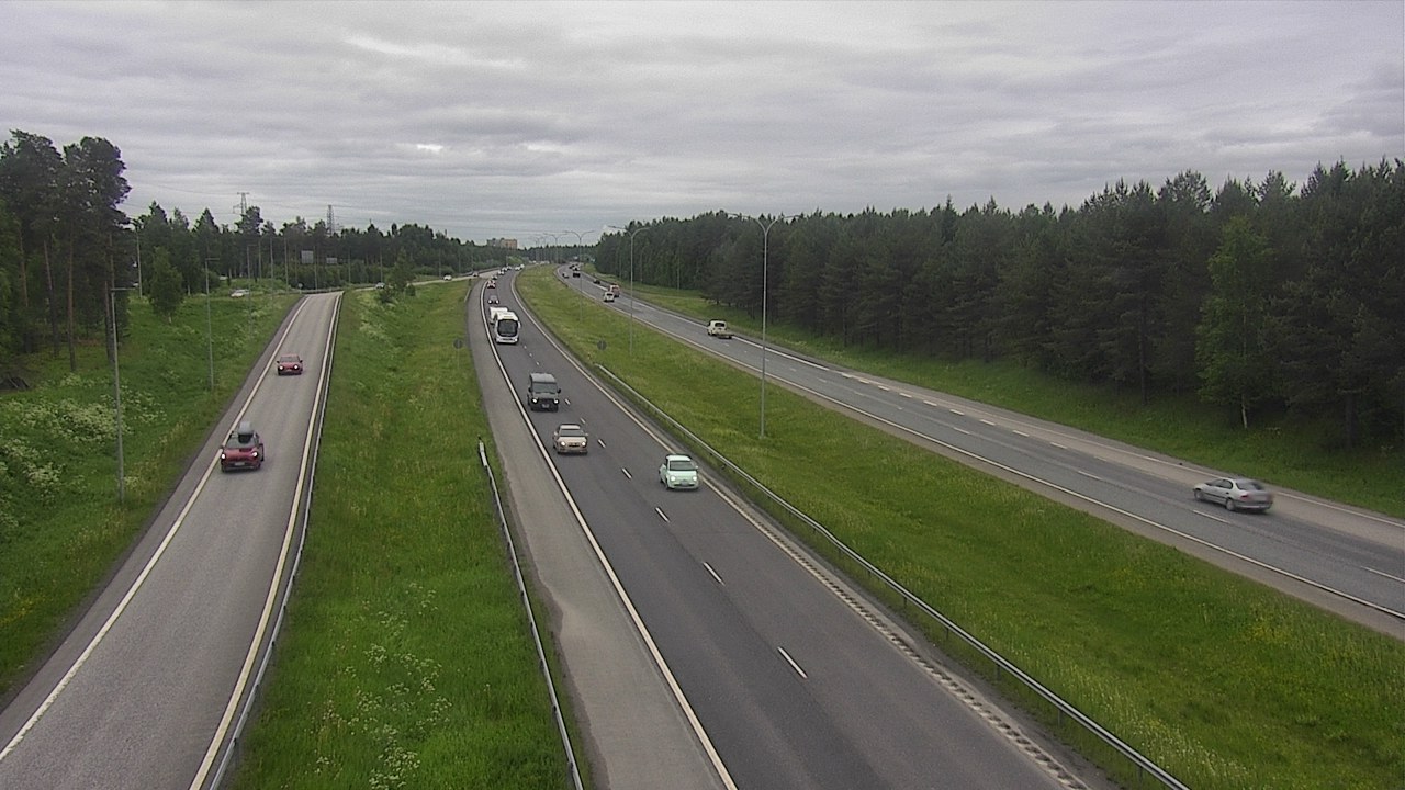 Weather Camera Image Väg 4 Oleåborg, Pateniemi, Oulu, Pohjois-Pohjanmaa