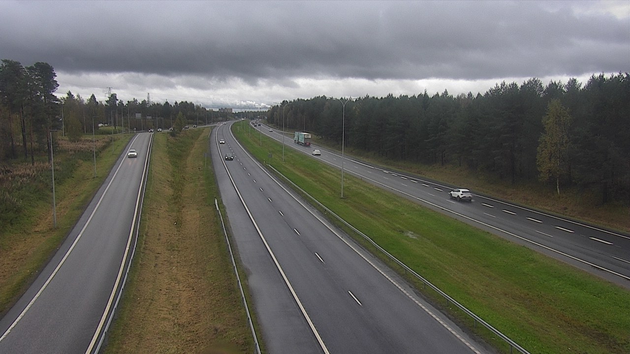 Weather Camera Image Väg 4 Oleåborg, Pateniemi, Oulu, Pohjois-Pohjanmaa