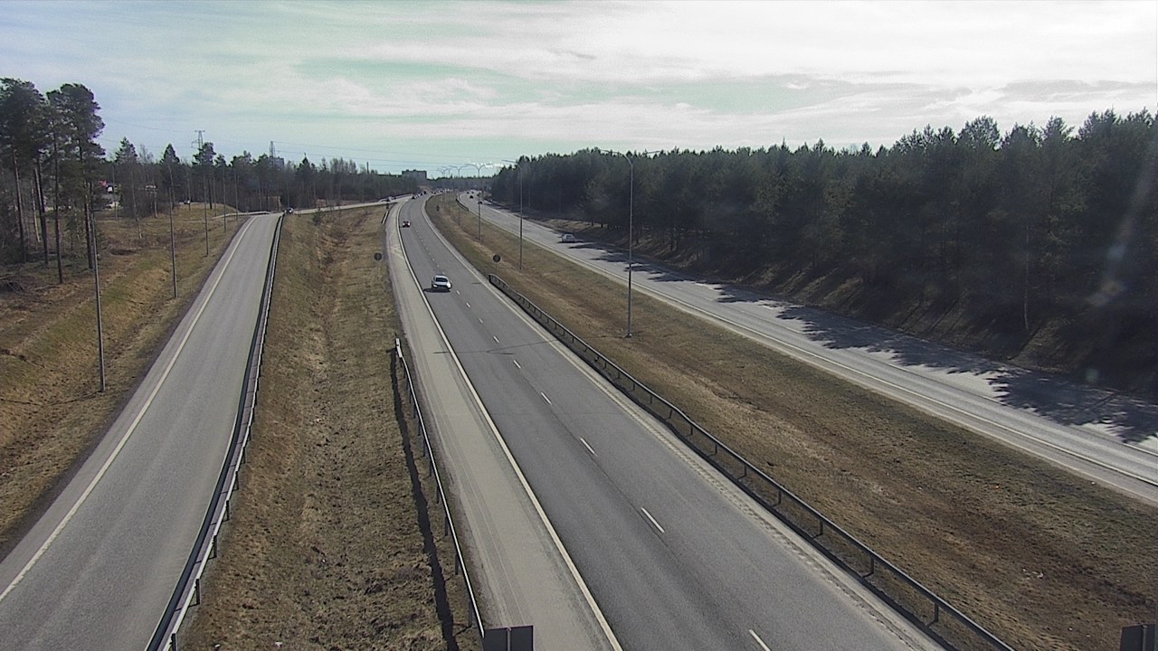 Weather Camera Image Väg 4 Oleåborg, Pateniemi, Oulu, Pohjois-Pohjanmaa