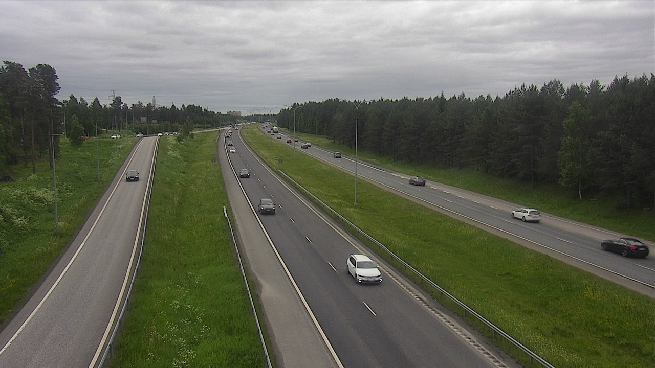 Weather Camera Image Väg 4 Oleåborg, Pateniemi, Oulu, Pohjois-Pohjanmaa