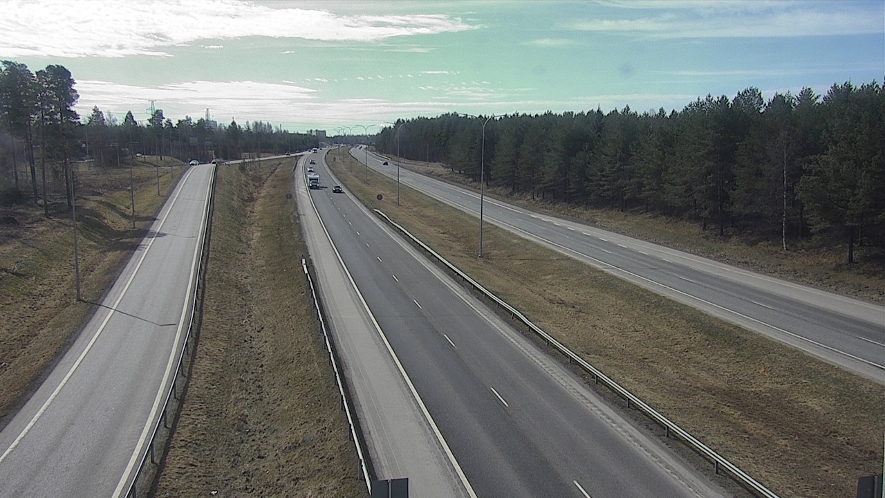 Weather Camera Image Road 4 Oulu, Pateniemi, Oulu, Pohjois-Pohjanmaa