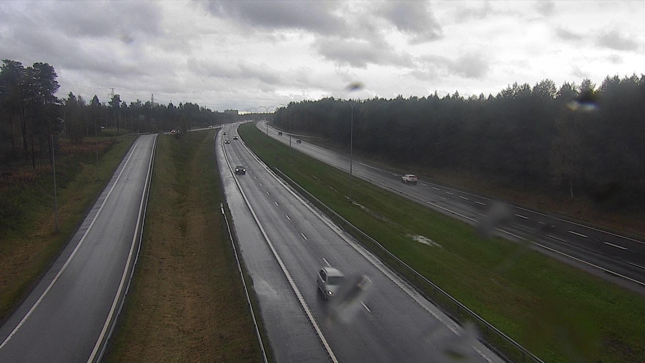 Weather Camera Image Väg 4 Oleåborg, Pateniemi, Oulu, Pohjois-Pohjanmaa