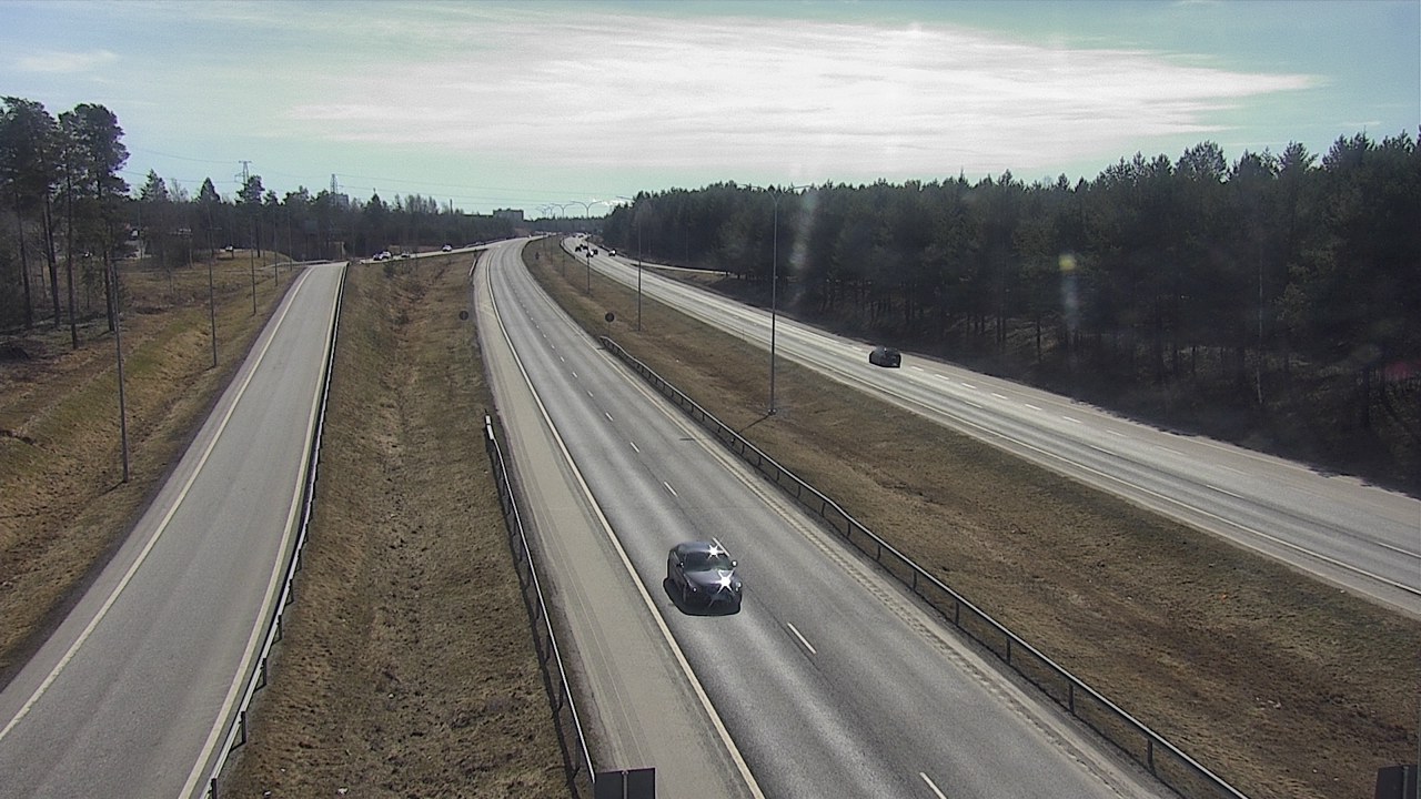 Weather Camera Image Väg 4 Oleåborg, Pateniemi, Oulu, Pohjois-Pohjanmaa