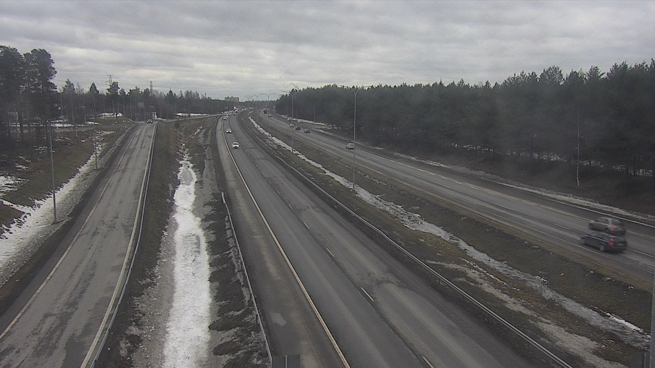 Weather Camera Image Road 4 Oulu, Pateniemi, Oulu, Pohjois-Pohjanmaa