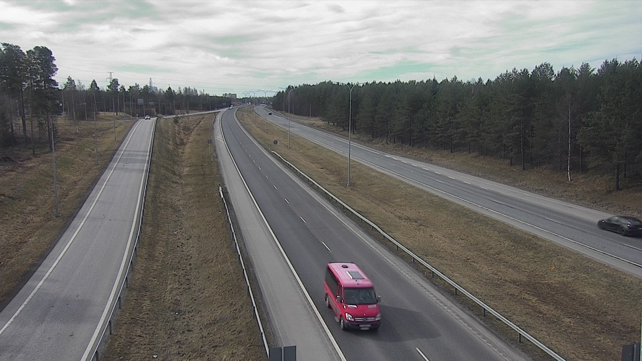 Weather Camera Image Väg 4 Oleåborg, Pateniemi, Oulu, Pohjois-Pohjanmaa