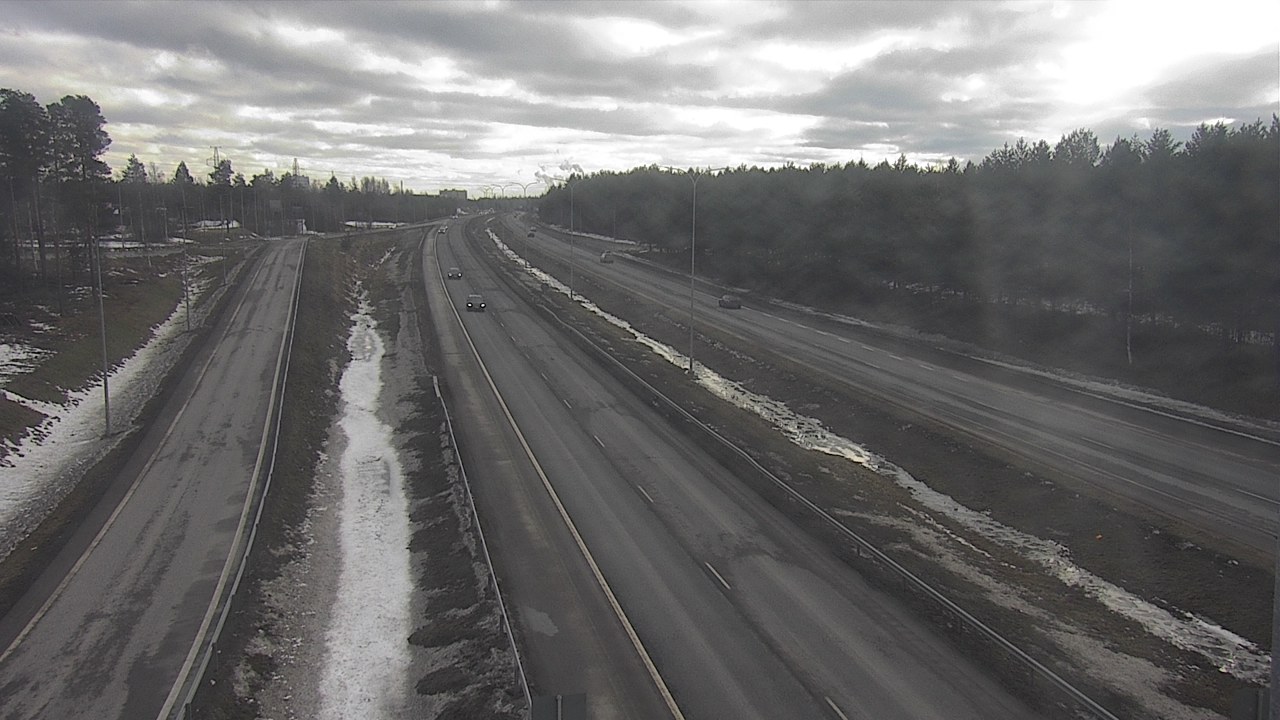 Weather Camera Image Road 4 Oulu, Pateniemi, Oulu, Pohjois-Pohjanmaa