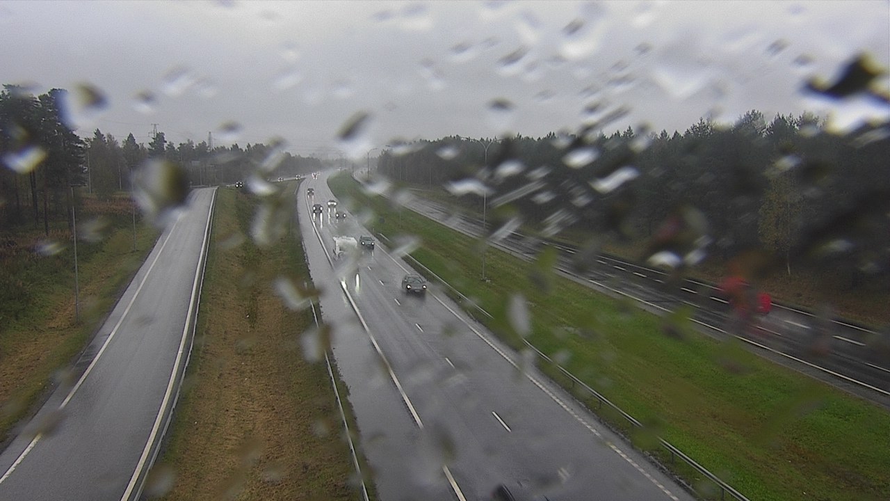 Weather Camera Image Väg 4 Oleåborg, Pateniemi, Oulu, Pohjois-Pohjanmaa