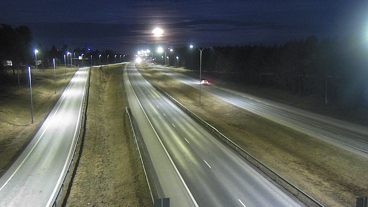 Weather Camera Image Road 4 Oulu, Pateniemi, Oulu, Pohjois-Pohjanmaa