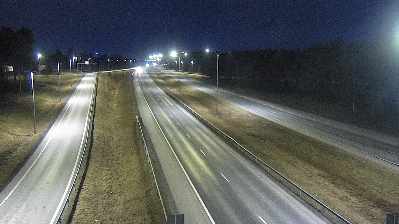 Weather Camera Image Väg 4 Oleåborg, Pateniemi, Oulu, Pohjois-Pohjanmaa