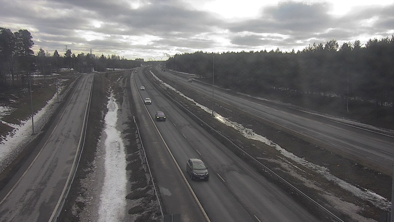 Weather Camera Image Road 4 Oulu, Pateniemi, Oulu, Pohjois-Pohjanmaa