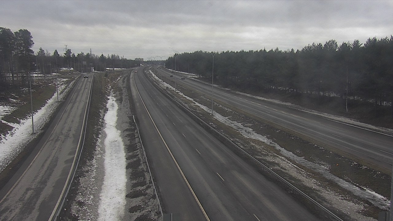 Weather Camera Image Väg 4 Oleåborg, Pateniemi, Oulu, Pohjois-Pohjanmaa