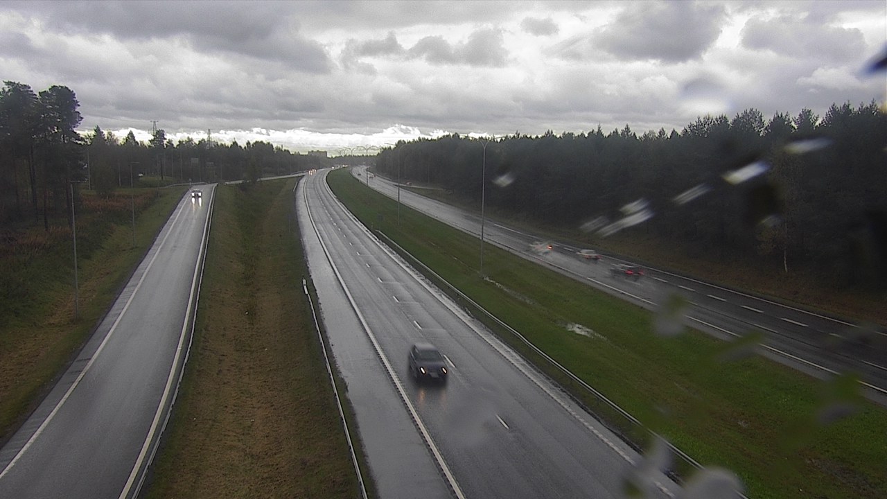 Weather Camera Image Väg 4 Oleåborg, Pateniemi, Oulu, Pohjois-Pohjanmaa