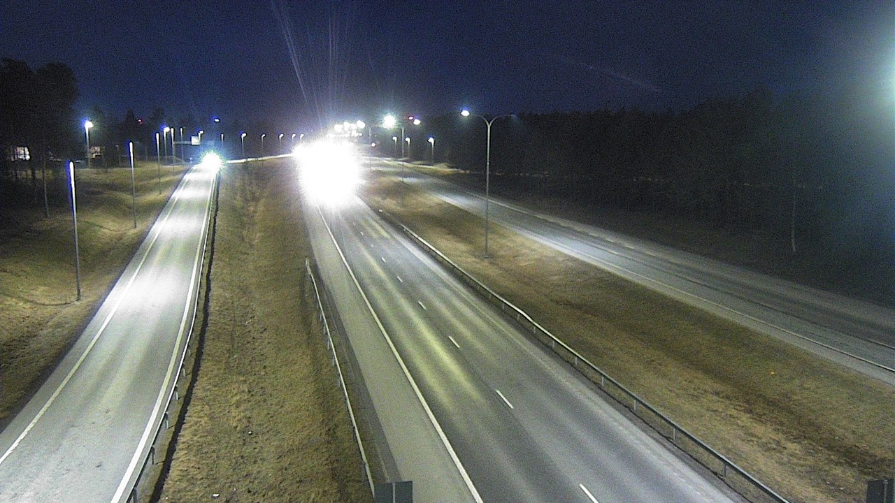 Weather Camera Image Väg 4 Oleåborg, Pateniemi, Oulu, Pohjois-Pohjanmaa