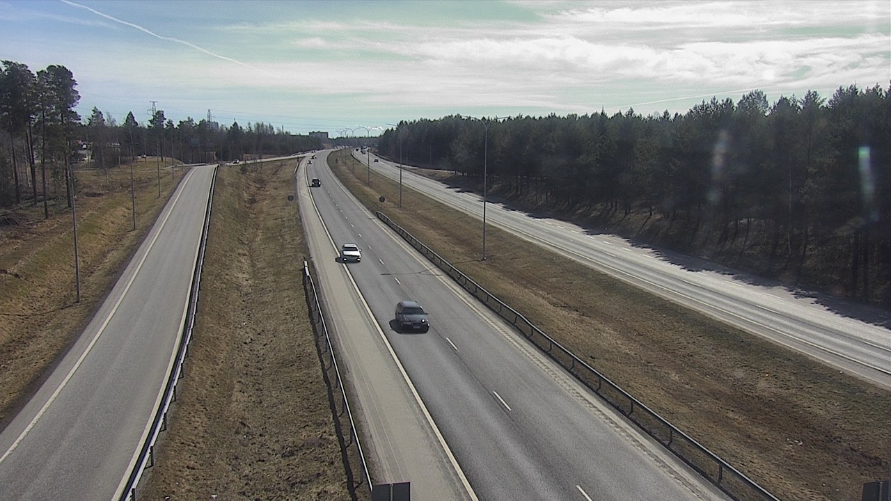 Weather Camera Image Väg 4 Oleåborg, Pateniemi, Oulu, Pohjois-Pohjanmaa