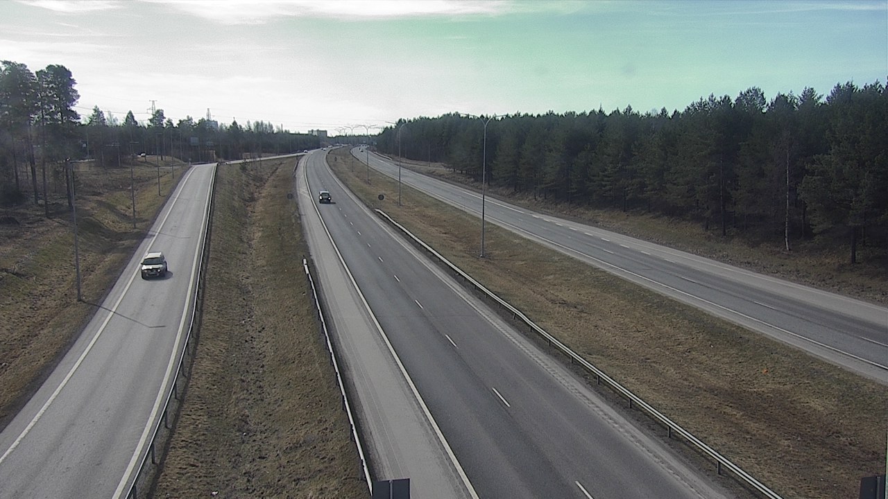 Weather Camera Image Väg 4 Oleåborg, Pateniemi, Oulu, Pohjois-Pohjanmaa