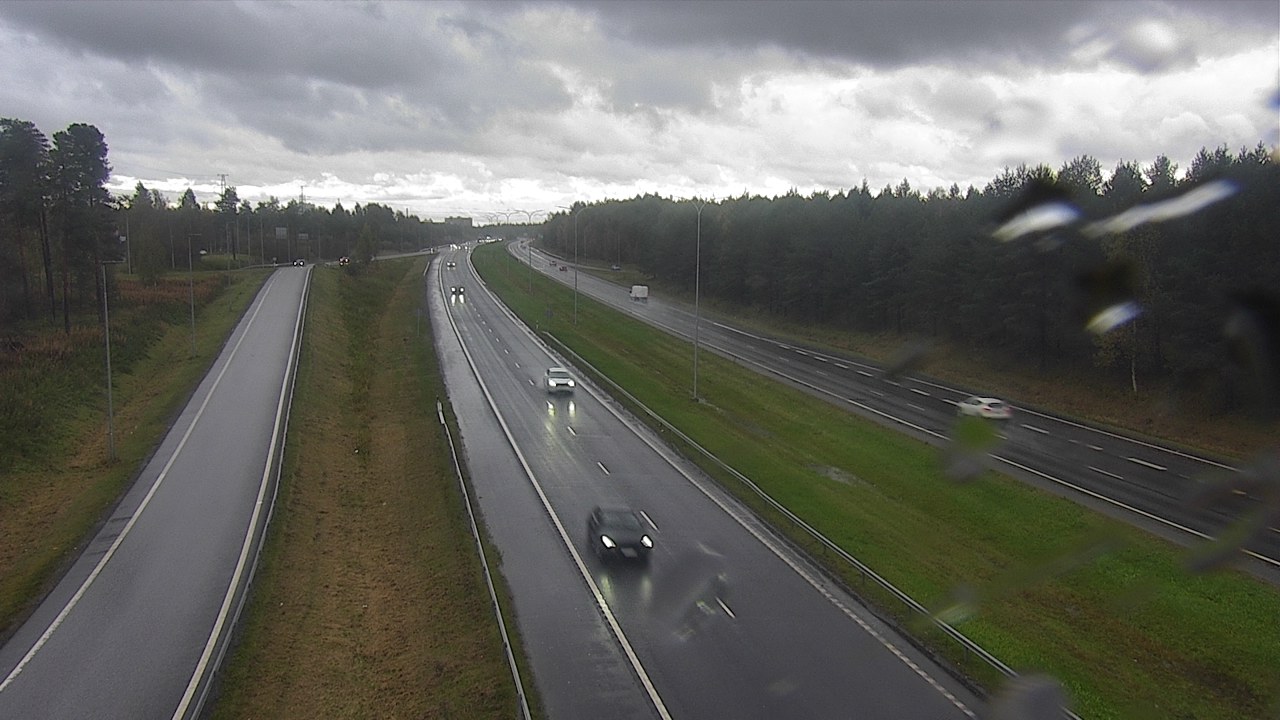 Weather Camera Image Väg 4 Oleåborg, Pateniemi, Oulu, Pohjois-Pohjanmaa