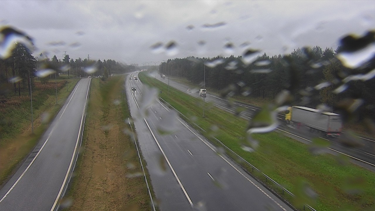 Weather Camera Image Väg 4 Oleåborg, Pateniemi, Oulu, Pohjois-Pohjanmaa