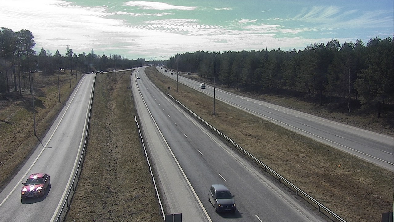 Weather Camera Image Road 4 Oulu, Pateniemi, Oulu, Pohjois-Pohjanmaa