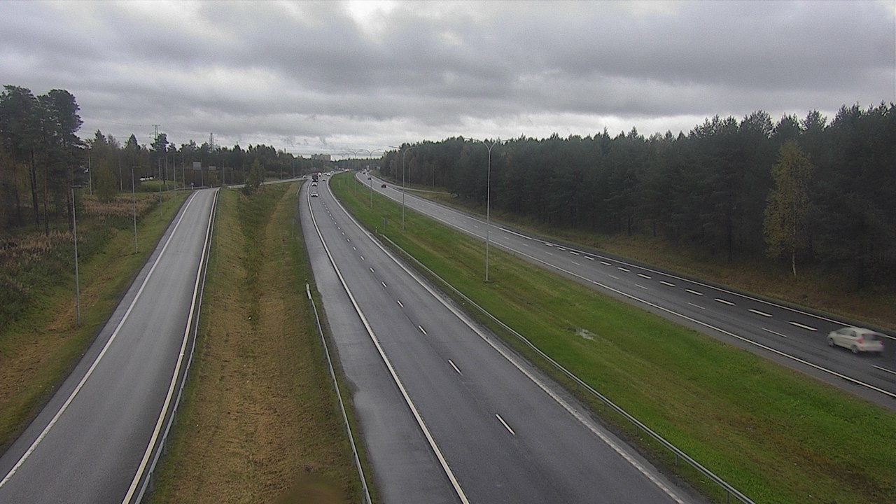 Weather Camera Image Väg 4 Oleåborg, Pateniemi, Oulu, Pohjois-Pohjanmaa