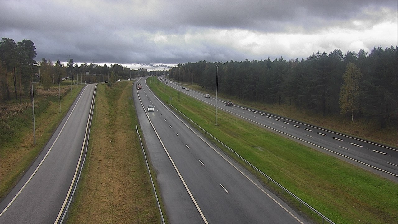 Weather Camera Image Väg 4 Oleåborg, Pateniemi, Oulu, Pohjois-Pohjanmaa