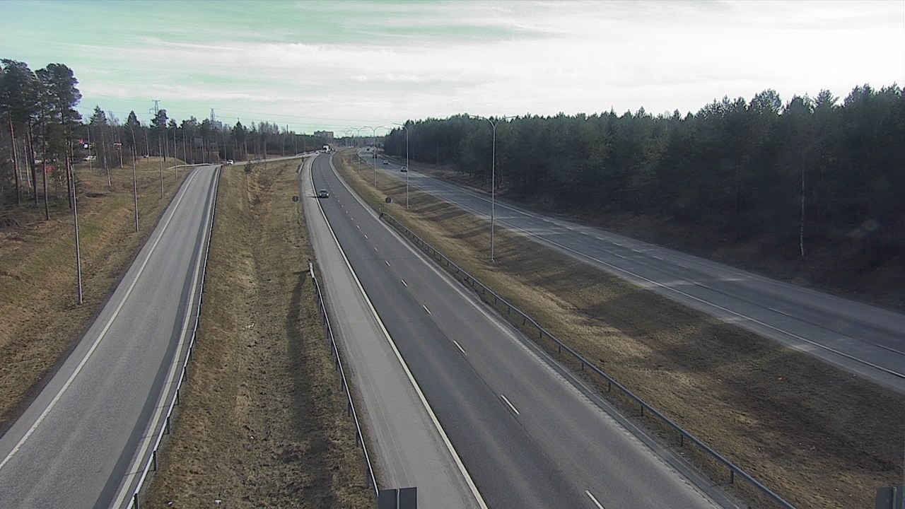 Weather Camera Image Väg 4 Oleåborg, Pateniemi, Oulu, Pohjois-Pohjanmaa