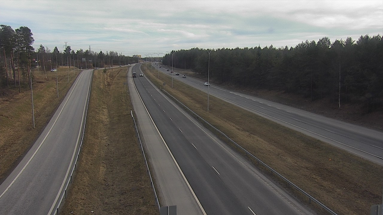 Weather Camera Image Väg 4 Oleåborg, Pateniemi, Oulu, Pohjois-Pohjanmaa