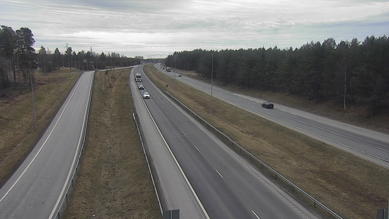Weather Camera Image Road 4 Oulu, Pateniemi, Oulu, Pohjois-Pohjanmaa