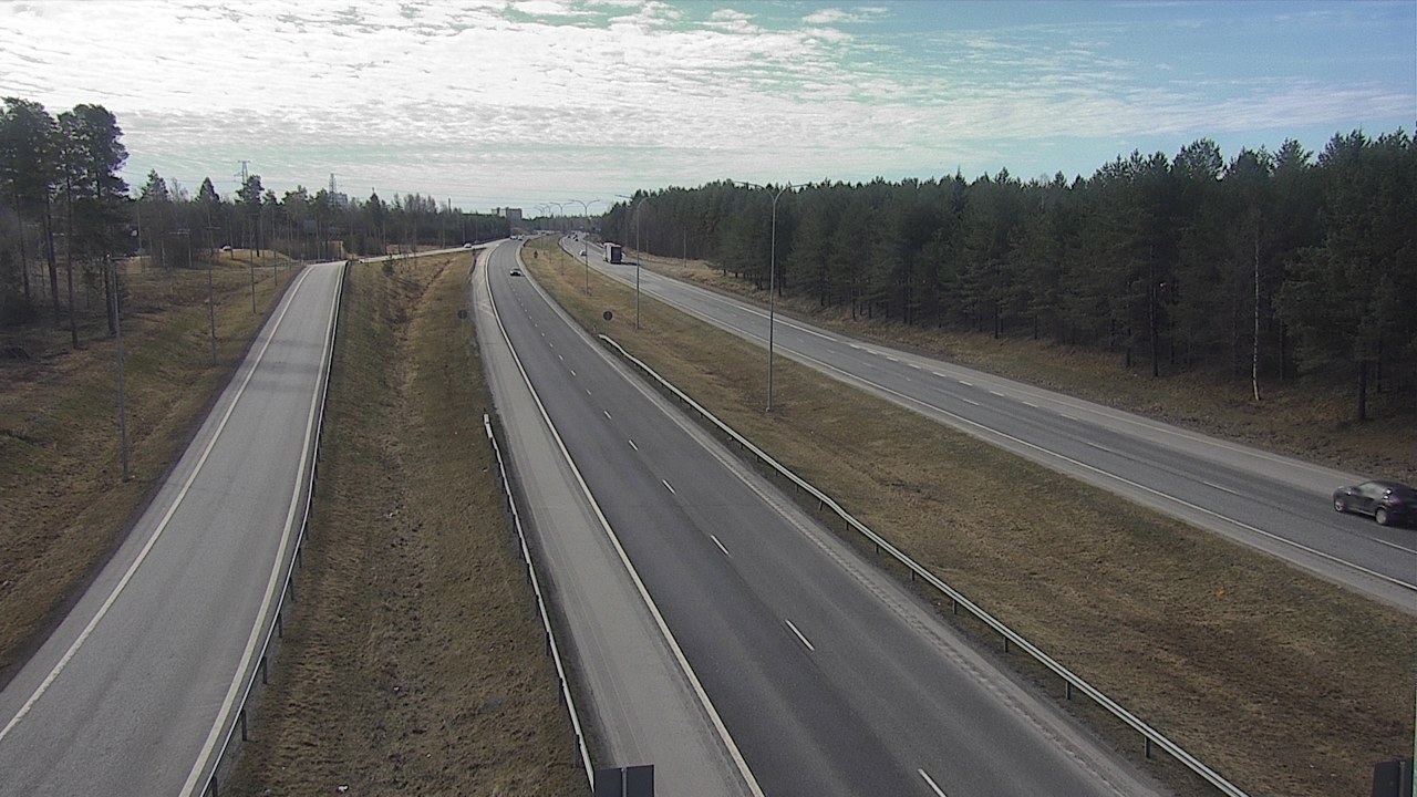 Weather Camera Image Road 4 Oulu, Pateniemi, Oulu, Pohjois-Pohjanmaa