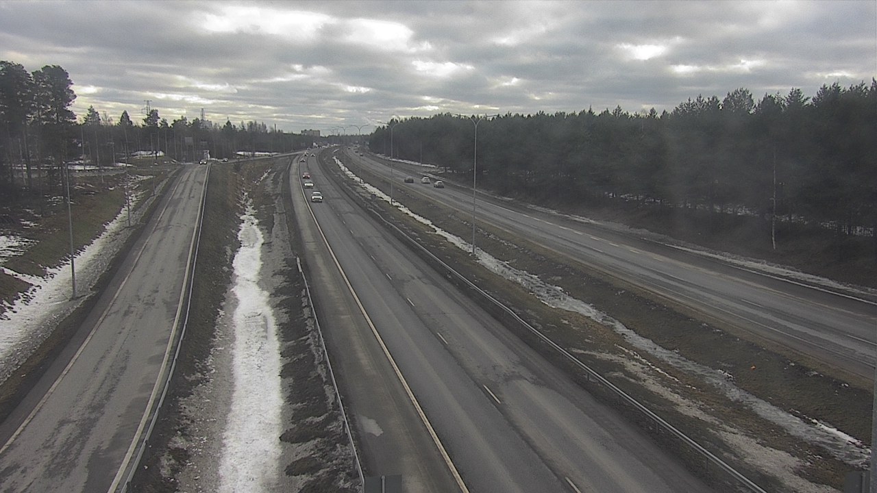 Weather Camera Image Road 4 Oulu, Pateniemi, Oulu, Pohjois-Pohjanmaa