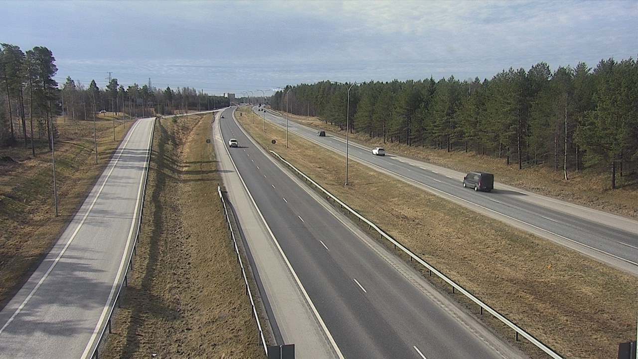 Weather Camera Image Road 4 Oulu, Pateniemi, Oulu, Pohjois-Pohjanmaa