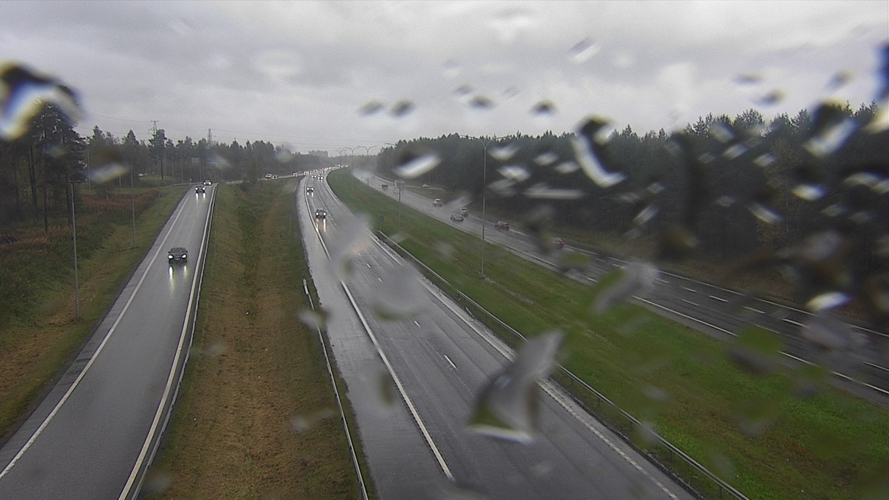Weather Camera Image Väg 4 Oleåborg, Pateniemi, Oulu, Pohjois-Pohjanmaa