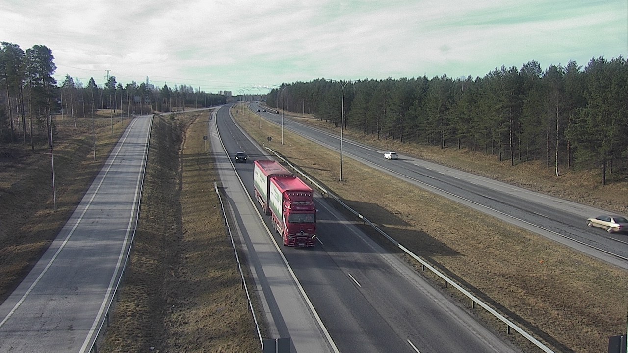 Weather Camera Image Väg 4 Oleåborg, Pateniemi, Oulu, Pohjois-Pohjanmaa