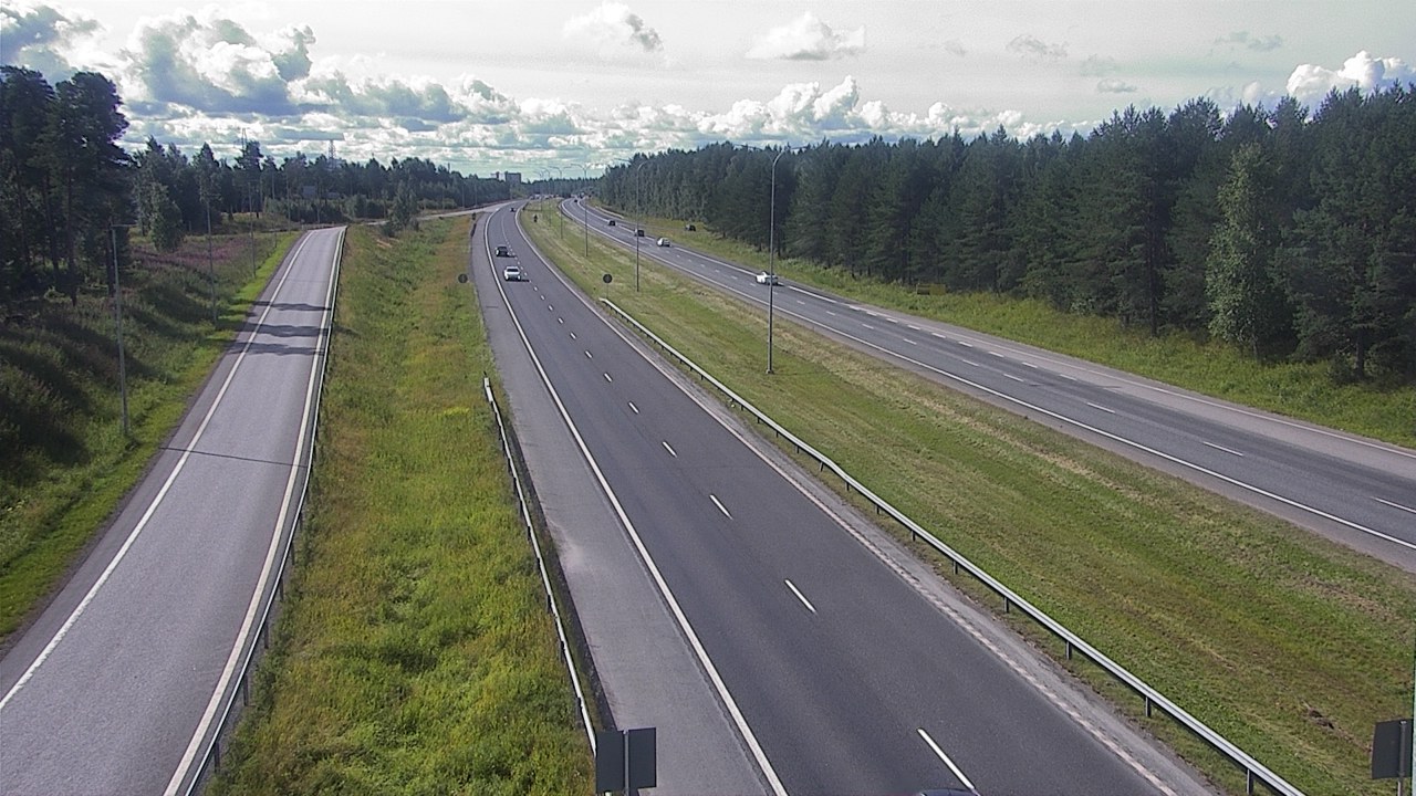 Weather Camera Image Road 4 Oulu, Pateniemi, Oulu, Pohjois-Pohjanmaa
