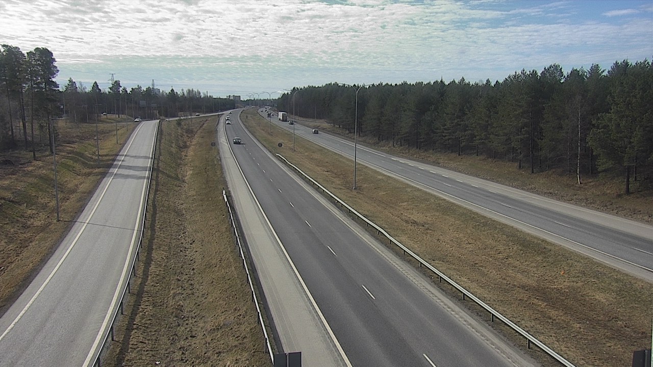 Weather Camera Image Road 4 Oulu, Pateniemi, Oulu, Pohjois-Pohjanmaa
