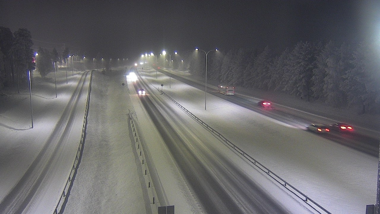 Weather Camera Image Väg 4 Oleåborg, Pateniemi, Oulu, Pohjois-Pohjanmaa