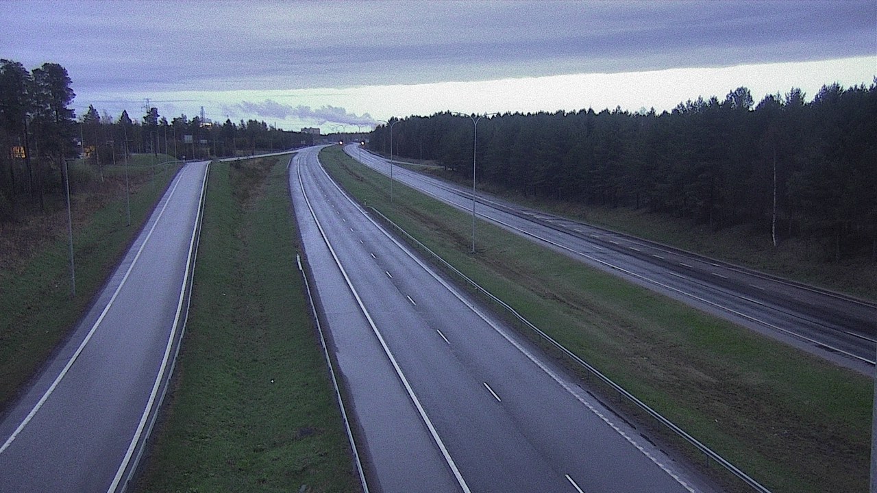 Weather Camera Image Väg 4 Oleåborg, Pateniemi, Oulu, Pohjois-Pohjanmaa