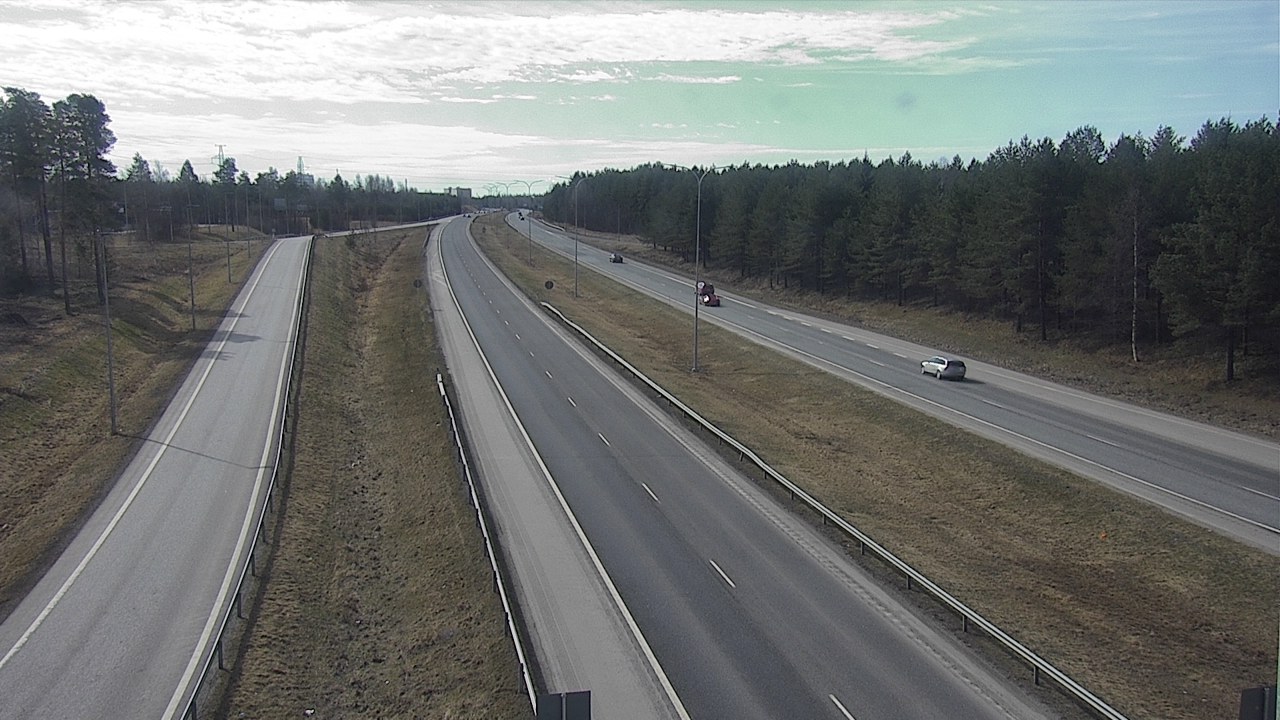 Weather Camera Image Road 4 Oulu, Pateniemi, Oulu, Pohjois-Pohjanmaa
