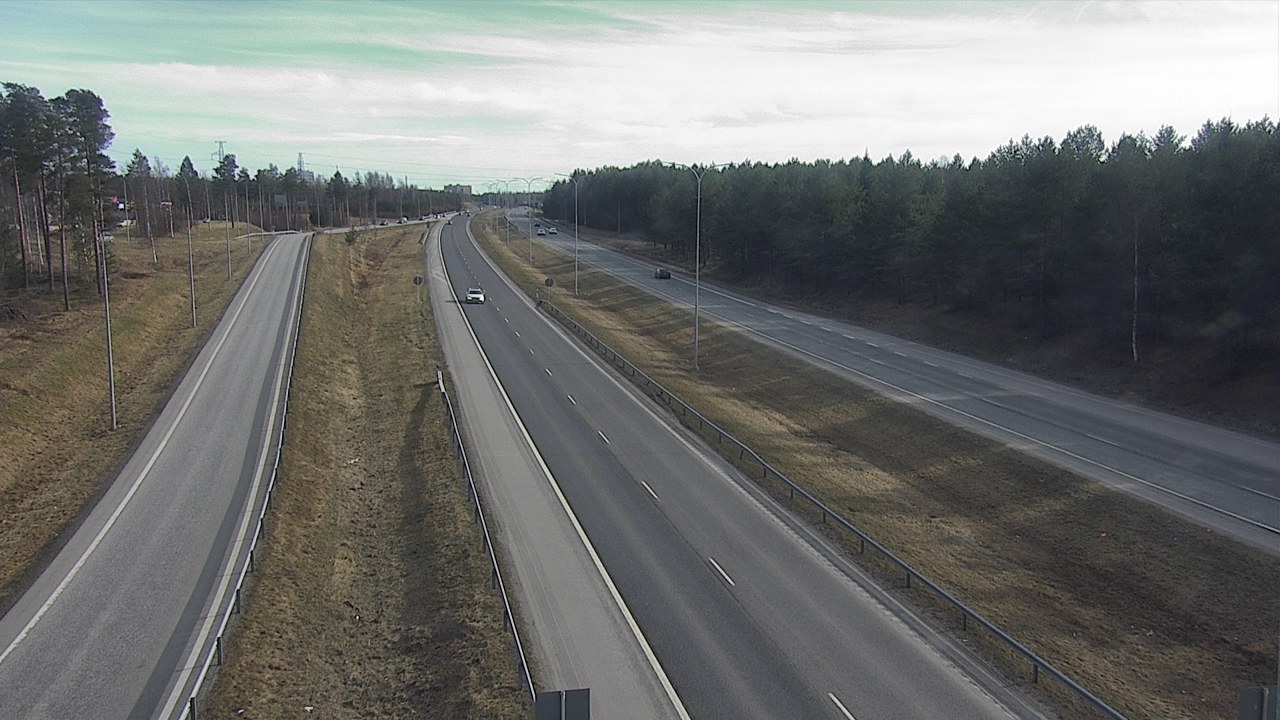 Weather Camera Image Väg 4 Oleåborg, Pateniemi, Oulu, Pohjois-Pohjanmaa